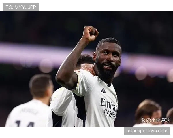 吕迪格与范戴克在高强度盯防下 defensive 位置影响出现分散趋势