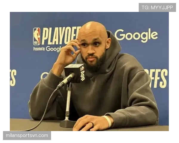 德里克·怀特无球跑动提升切入效率，显著拉开球队进攻空间